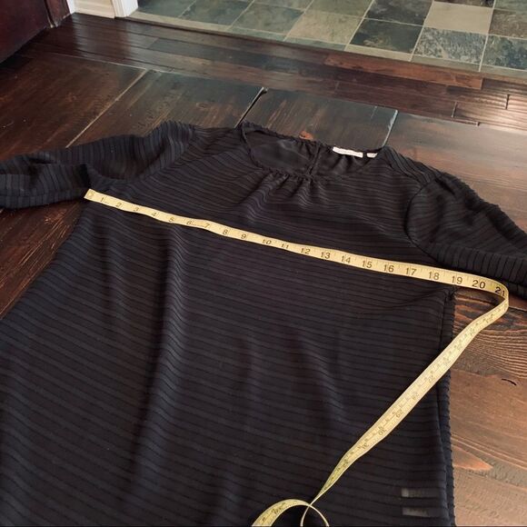 Liz Claiborne Sheer Vintage Long sleeved Blouse size small - Picture 8 of 8